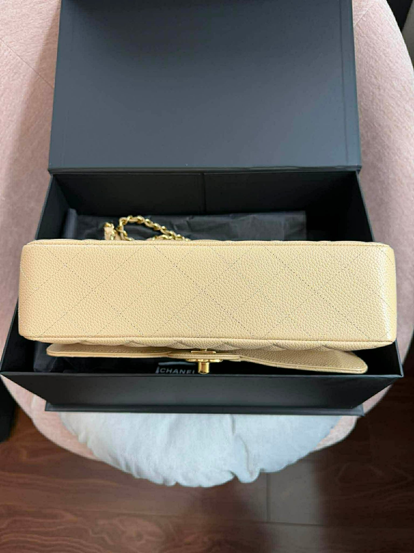 Chanel Classic Flap Medium Beige (wire price)