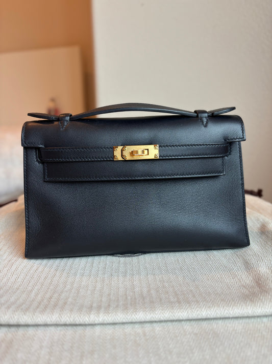 Kelly Pochette Swift Black GHW