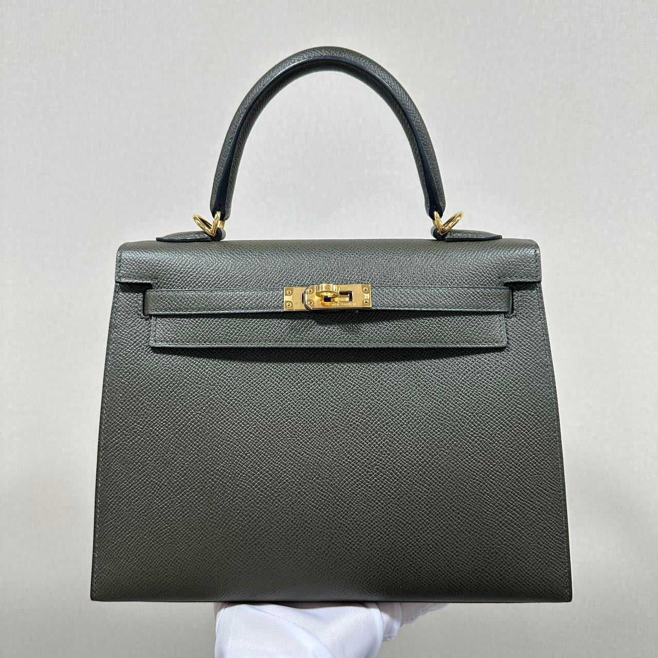Kelly 25 Epsom Vert De Gris GHW