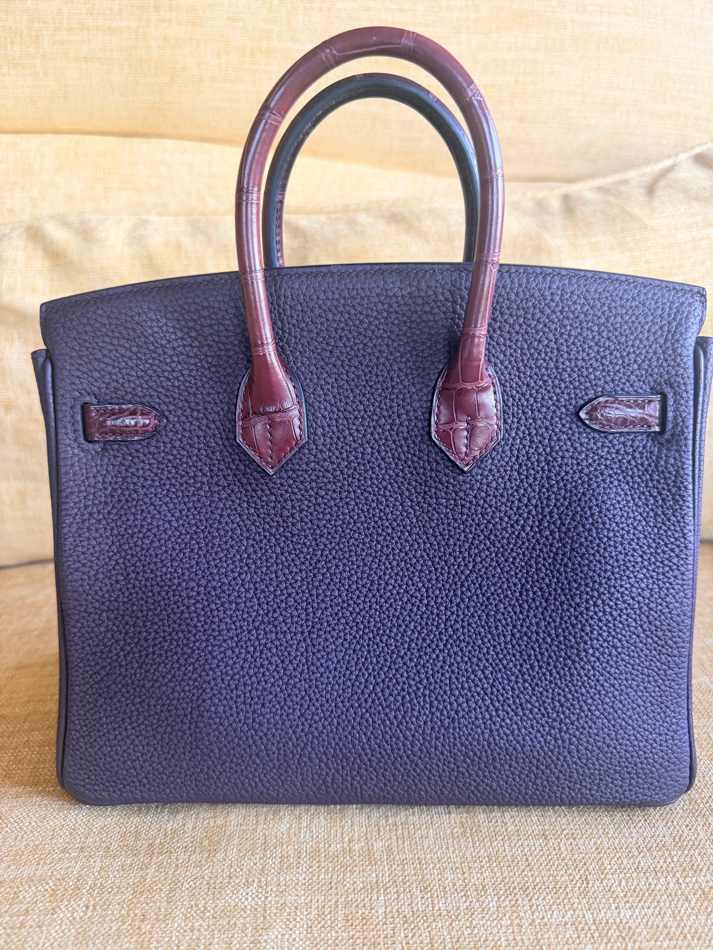 Birkin 25 touch GHW

Rouge sellier/ bourgogne