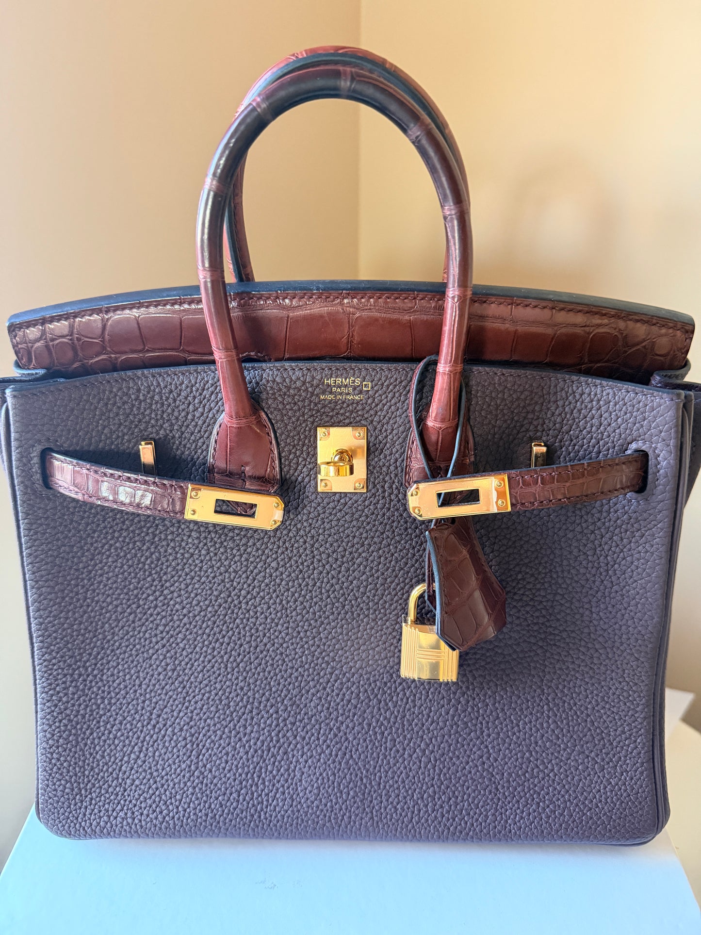 Birkin 25 touch GHW

Rouge sellier/ bourgogne