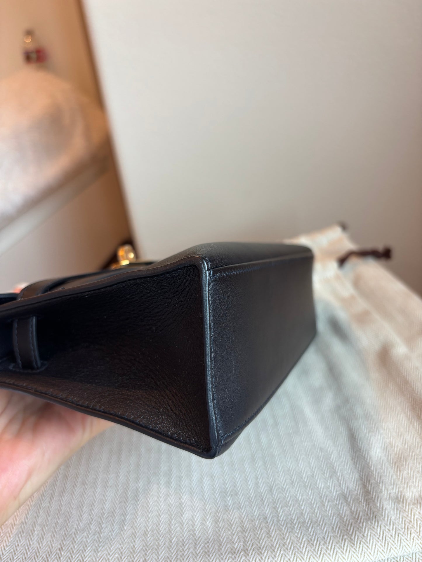 Kelly Pochette Swift Black GHW