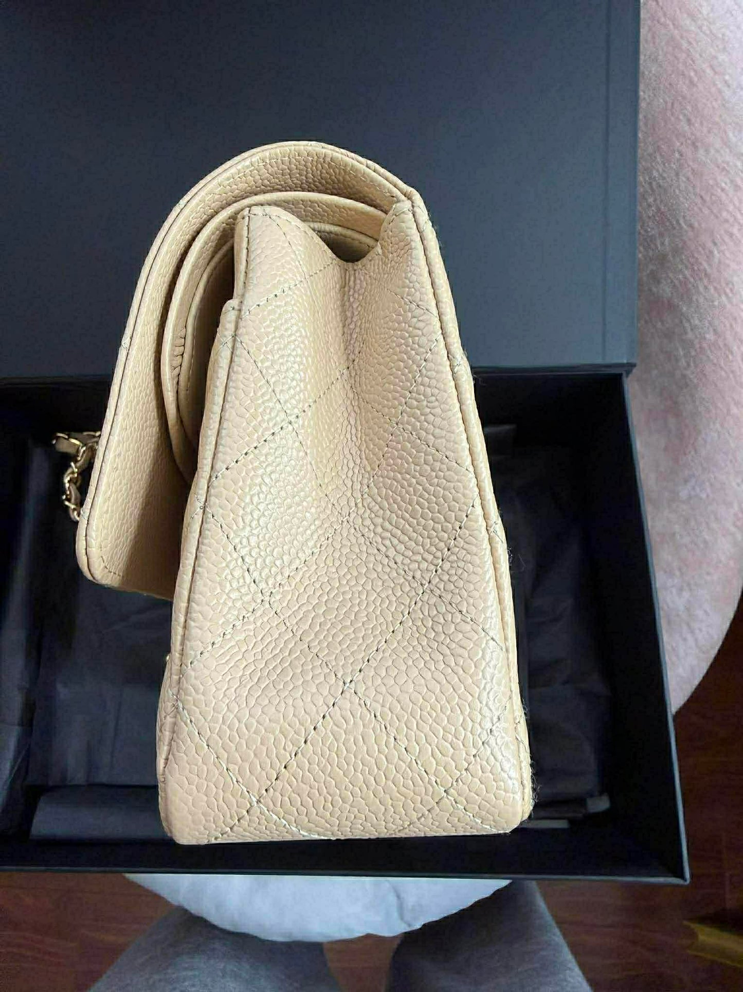 Chanel Classic Flap Medium Beige (wire price)